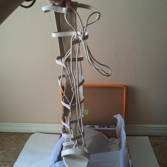 NEW Nude Lace Up Strappy Gladiator Heels - Picture 6 of 9